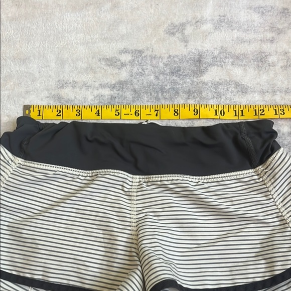 Lululemon Athletica Black and White Athletic Shorts with Relaxed Fit - Picture 4 of 6